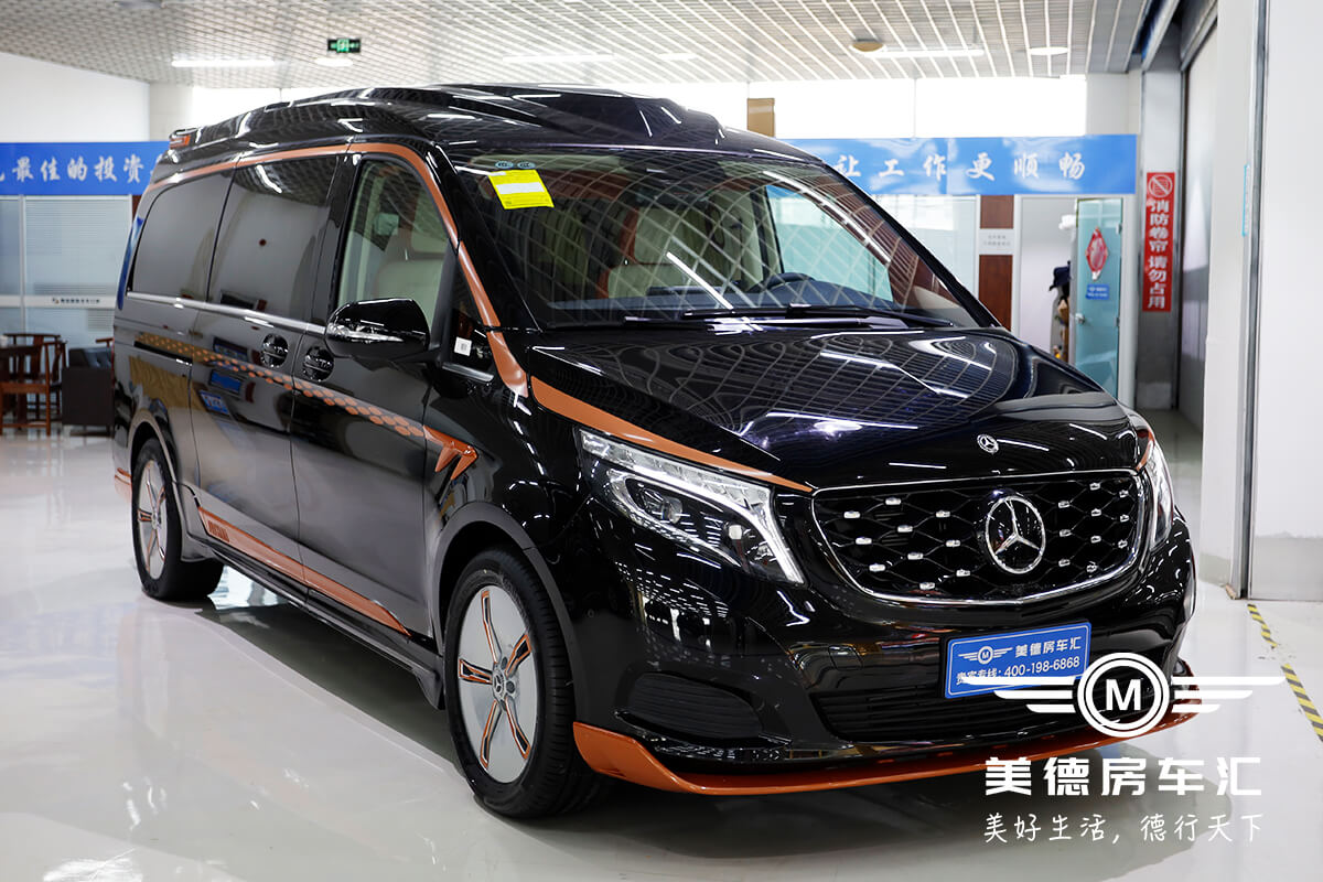 uxun傲旋大白鲨版豪华商务车