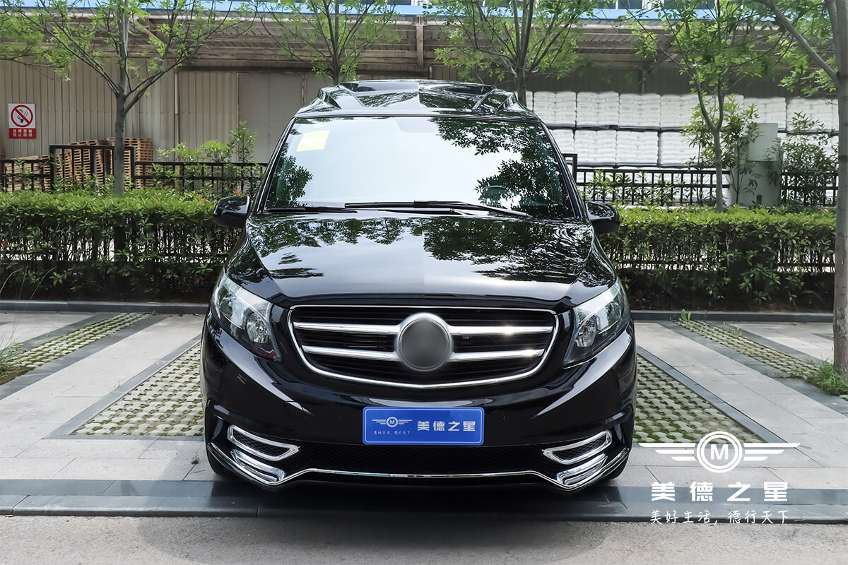 欧行威霆豪华商务车(宝蓝+樱桃紫内饰)