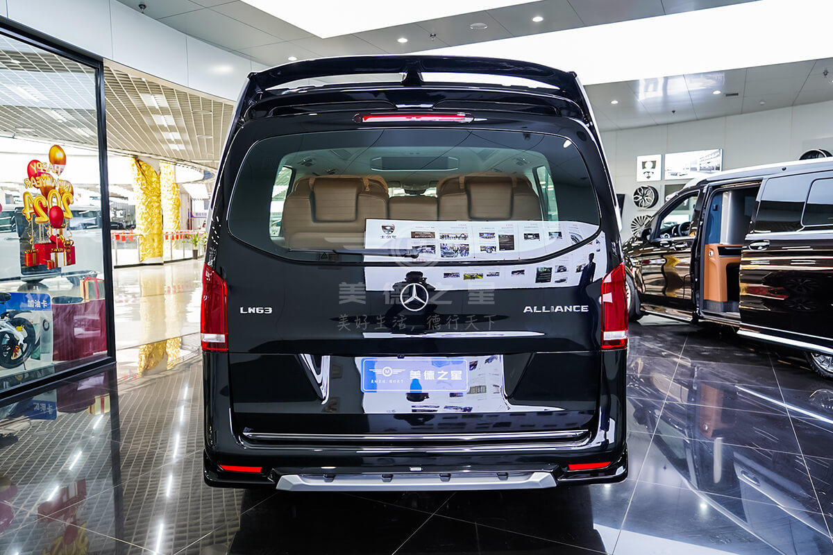 艾奈斯LW63威霆豪华商务车(棕内)