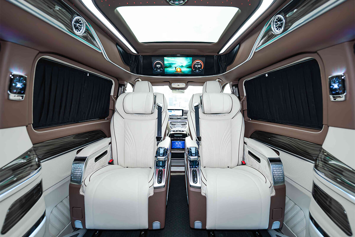 维努斯V300L威赫（凡戴克棕+米灰色）